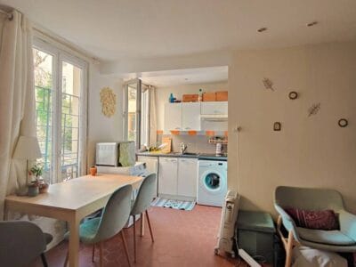 Bel appartement spacieux de 24m² avec balcon et garage