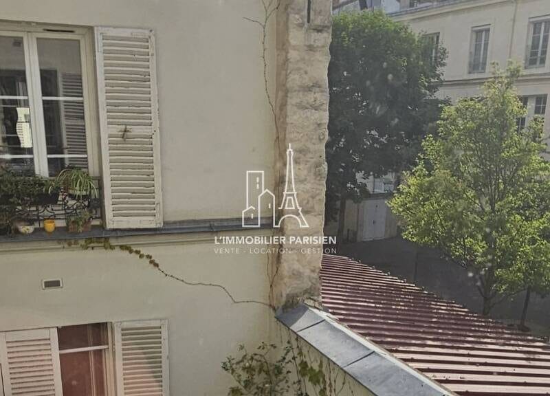 Appartement spacieux avec garage et balcon à 330000€