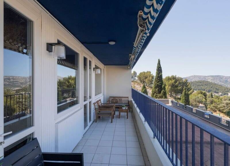 Appartement spacieux avec garage et balcon à 300000€