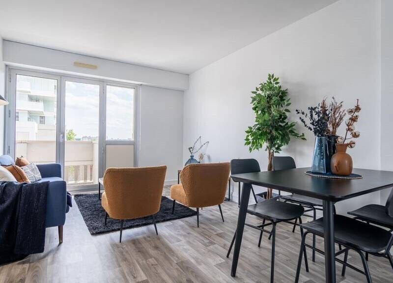 Appartement moderne avec garage et balcon à 300000€