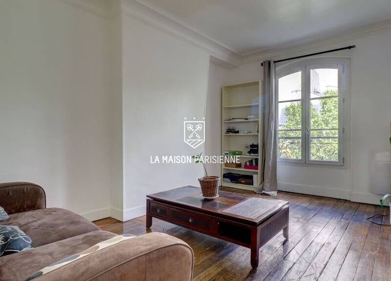 Appartement spacieux avec garage et balcon à seulement 340000€