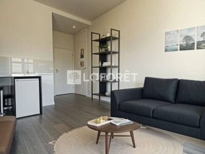 Bel appartement moderne avec garage et balcon