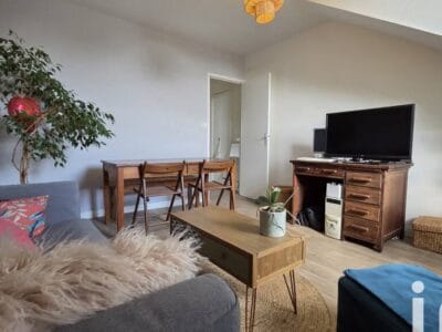 Appartement spacieux avec garage et balcon à 180000€