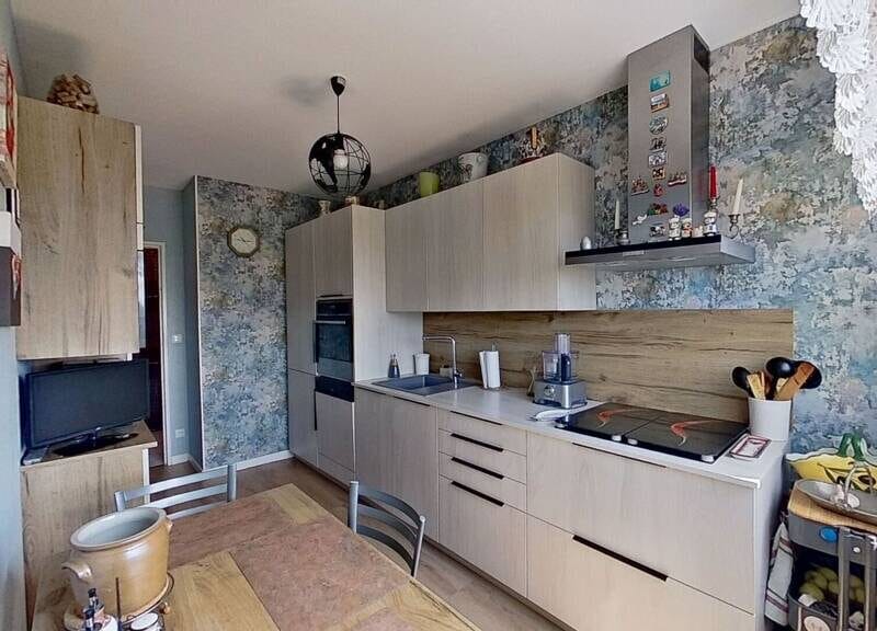 Appartement lumineux, 68m² avec balcon et garage, 230000€