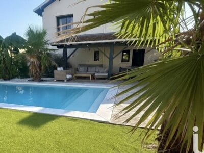 Appartement spacieux 140m² avec garage et balcon