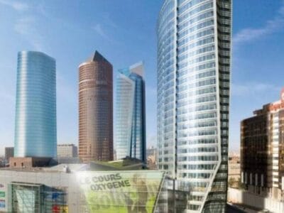 Appartement spacieux avec garage et balcon à 770000€