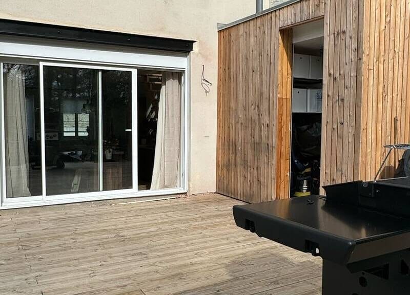Appartement spacieux avec garage et balcon à 390000€