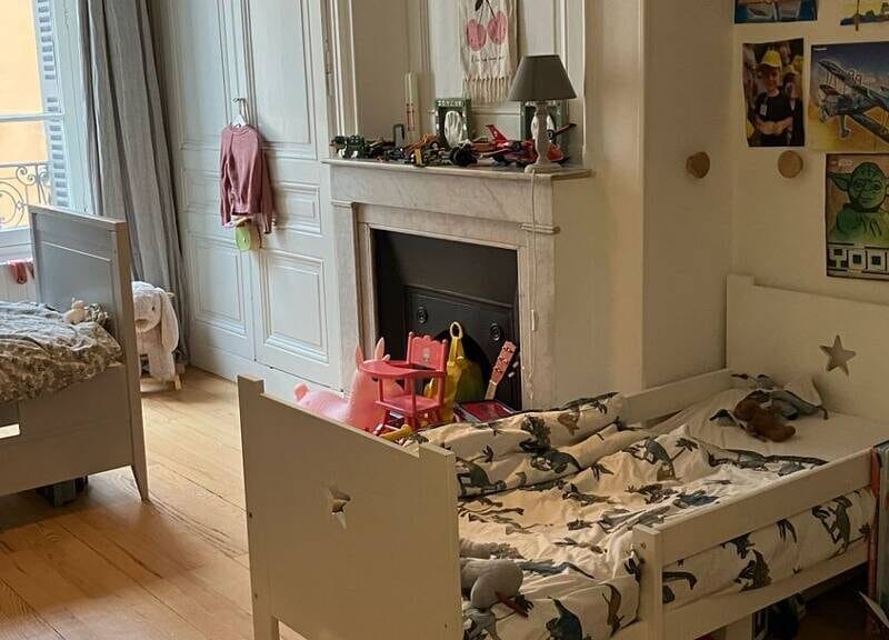 Spacieux appartement avec balcon et garage, 530000€