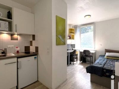 Appartement lumineux de 19m² à 130000€ avec balcon et garage
