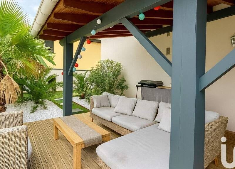 Appartement spacieux 140m² avec garage et balcon