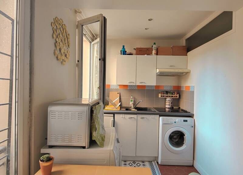 Bel appartement spacieux de 24m² avec balcon et garage