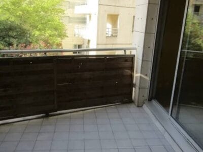 Bel appartement lumineux de 62m² avec balcon et garage