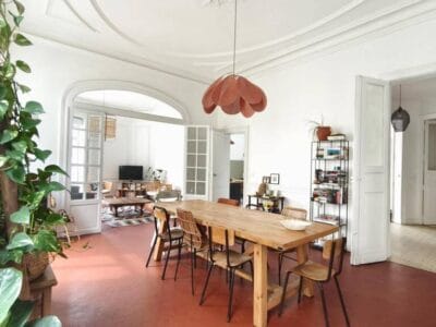 Appartement luxe 170m² avec garage et balcon, Paris 690k€