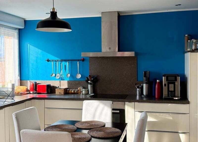 Appartement lumineux avec garage et balcon à seulement 200000€