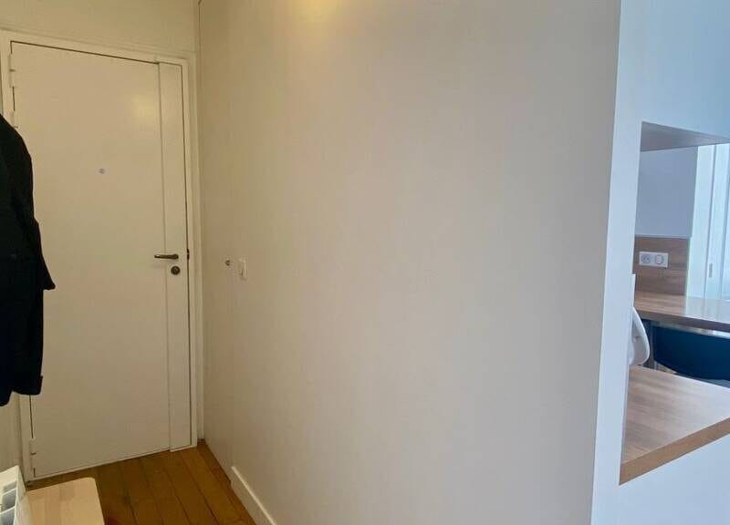 Appartement spacieux avec garage et balcon à 430000€