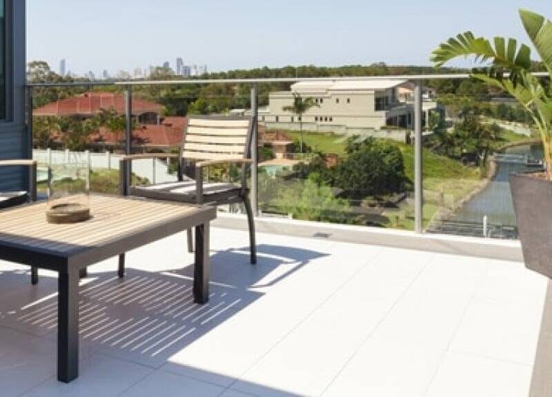 Spacieux appartement 98m² avec garage et balcon à 350000€