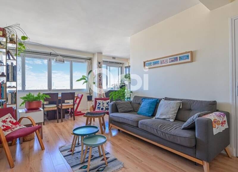 Bel appartement lumineux de 68m² avec garage et balcon