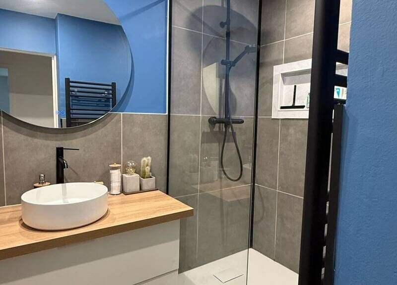 Appartement spacieux avec garage et balcon à 280000€