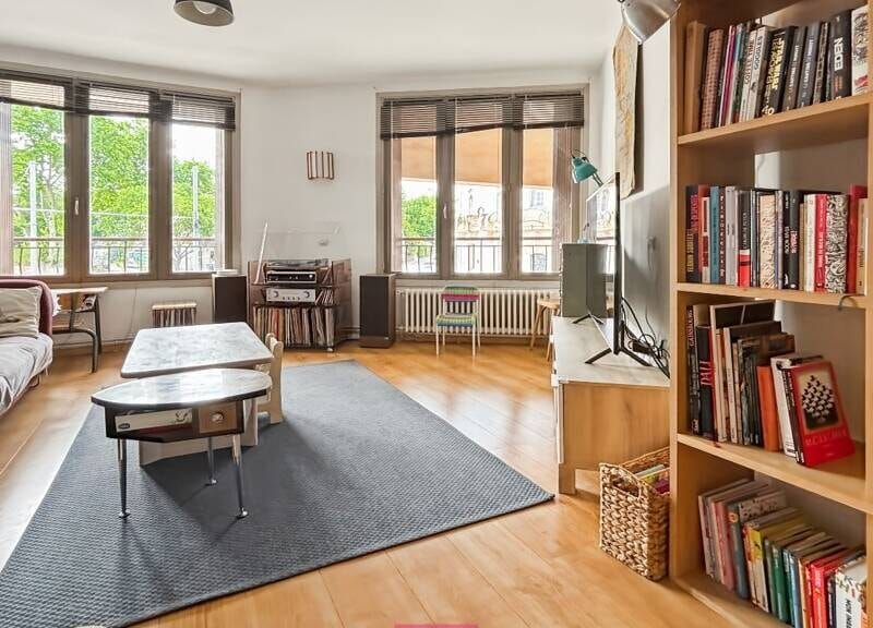 Bel Appartement Lumineux avec Garaon et Balcon