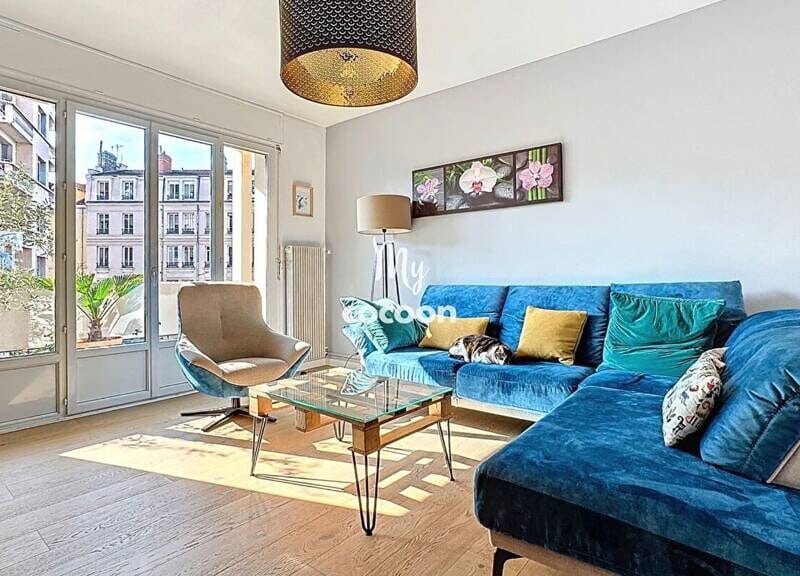 Appartement spacieux avec garage et balcon à 400000€