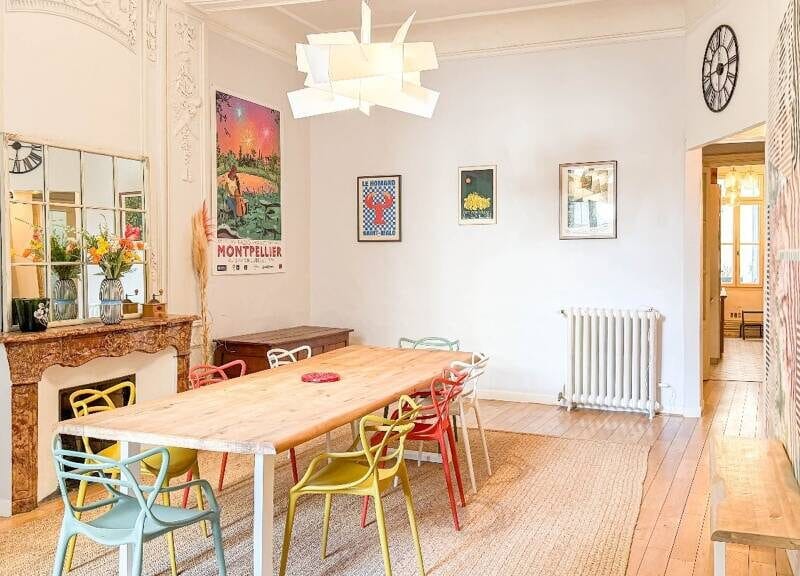 Maison d'exception avec garage et balcon - 168m²