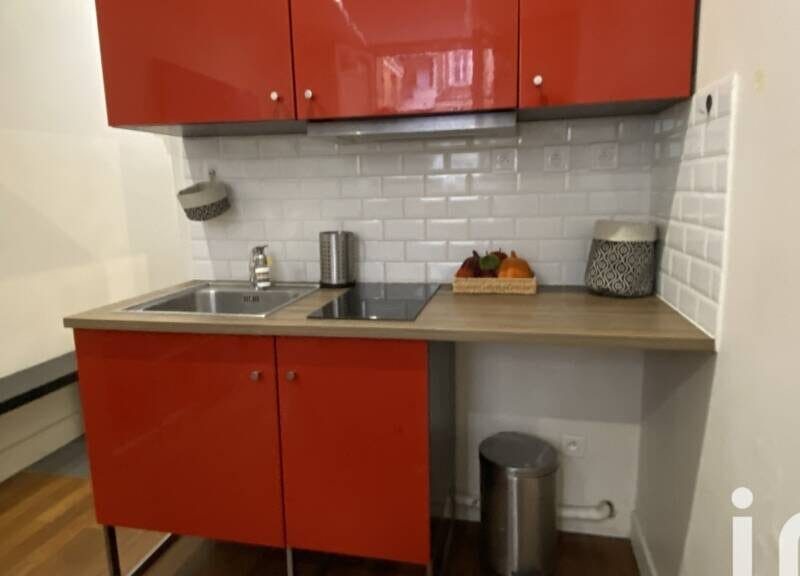 Appartement spacieux avec garage et balcon