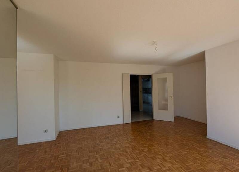 Appartement lumineux 88m² avec garage et balcon