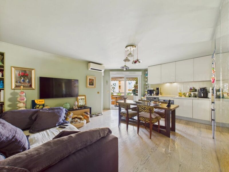 Appartement 2 pièces 52m² – Rue François Guisol PORT NICEA – NICE