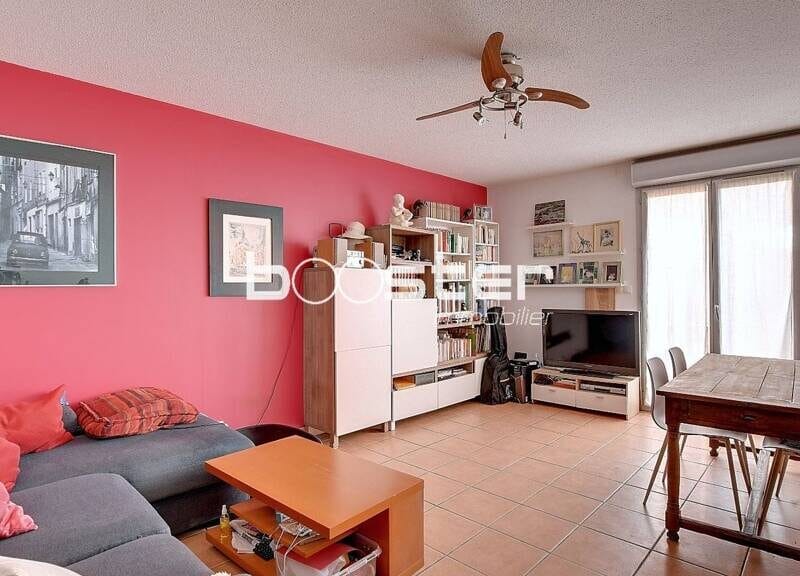 Appartement spacieux 67m² avec garage et balcon à 270000€