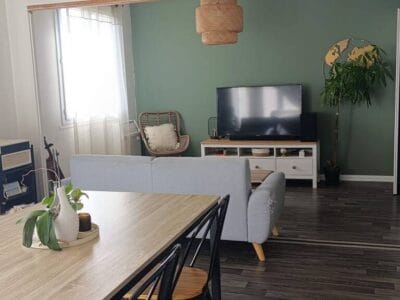 Appartement lumineux avec garage et balcon à 270000€