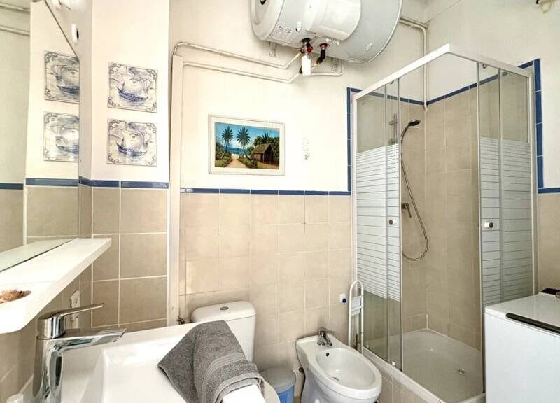 Appartement spacieux avec garage et balcon à 170000€