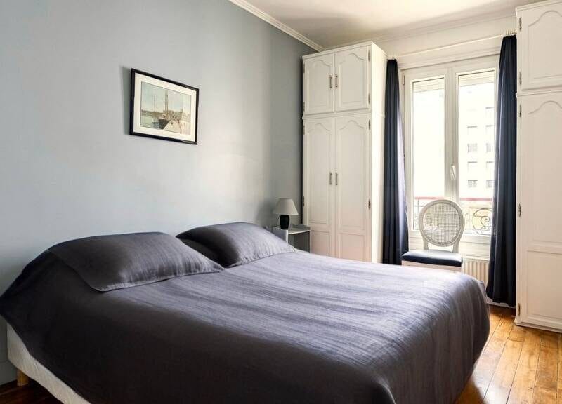 Appartement luxe avec garage et balcon à 590000€