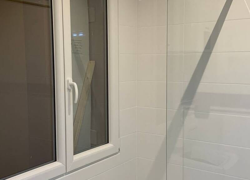 Appartement spacieux avec garage et balcon à [Localisation]