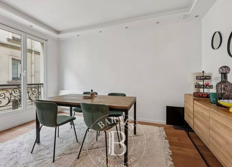 Appartement spacieux avec balcon et garage à [Localisation]