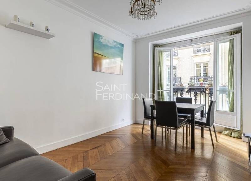 Appartement spacieux avec garage et balcon à [Localisation]