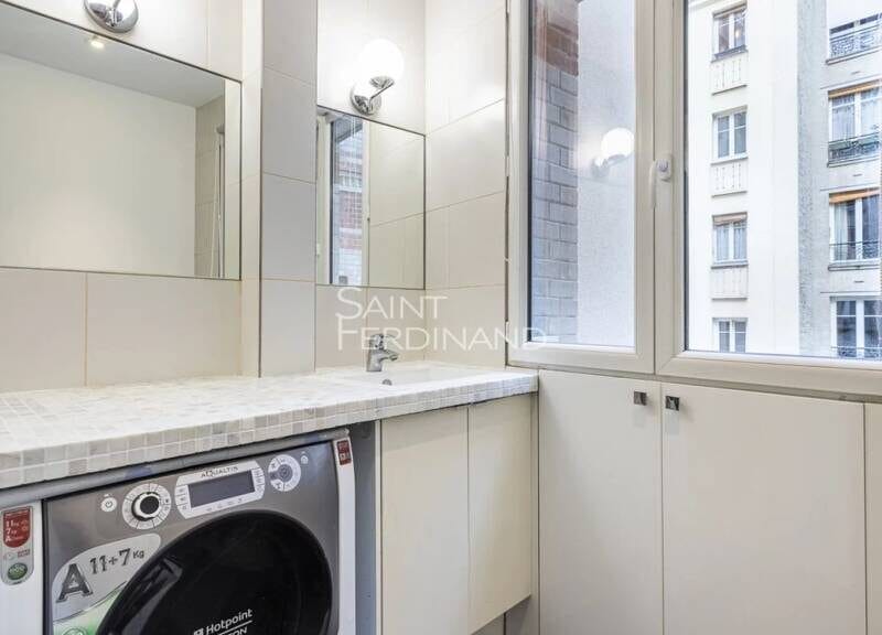 Appartement spacieux avec garage et balcon à [Localisation]