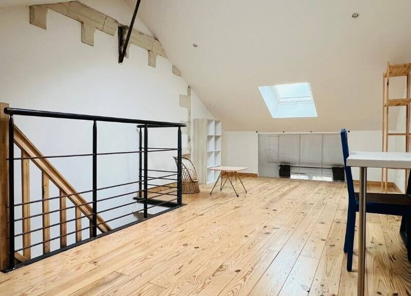 Appartement lumineux avec balcon et garage à [Localisation]